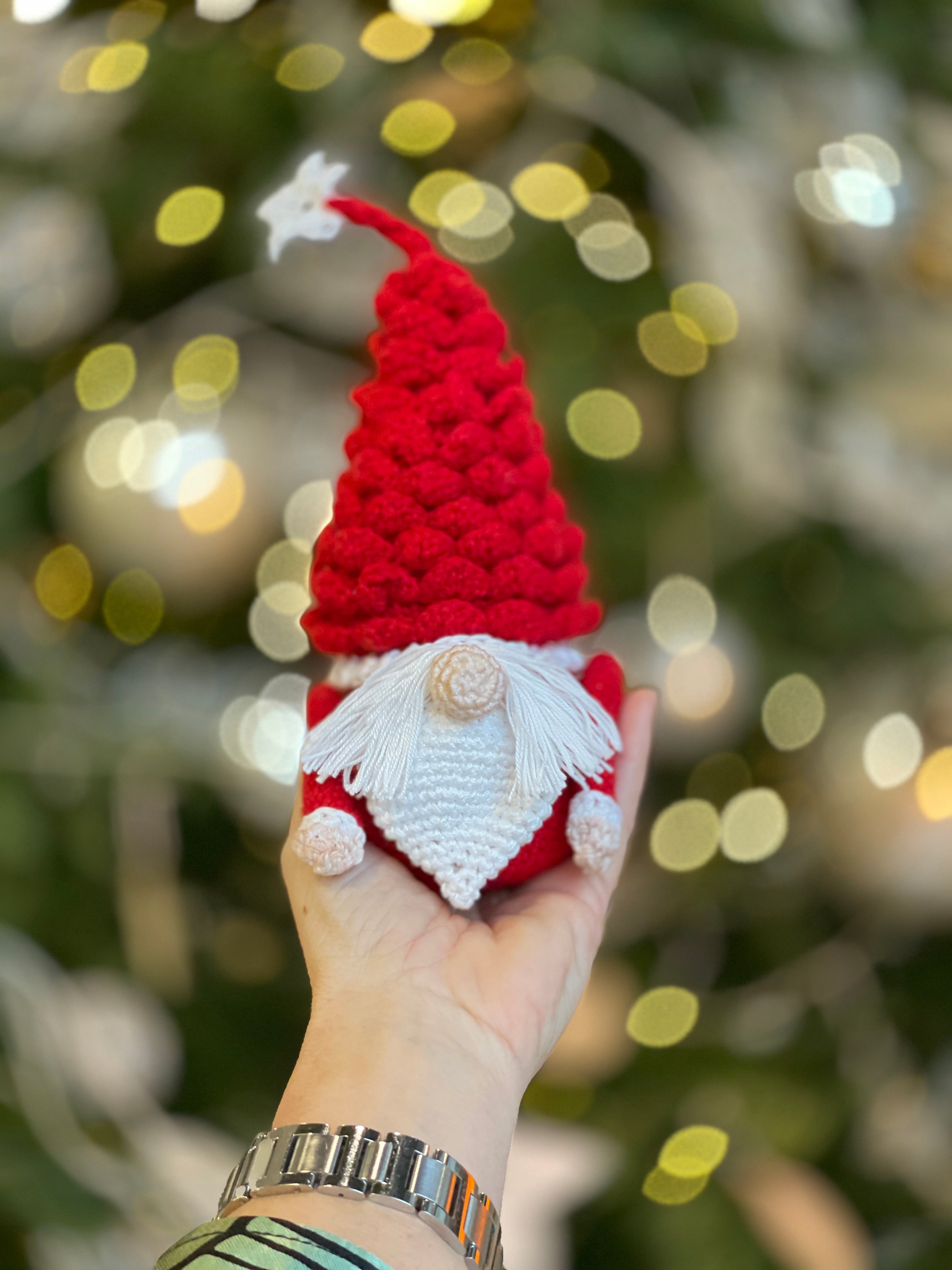 Santa Gnome - Crochet Pattern
